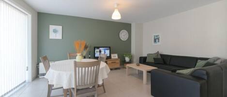 Téléviseur, lecteur de DVD