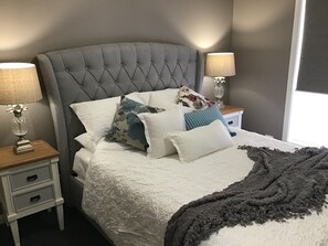 4 bedrooms, desk, iron/ironing board, travel cot