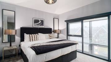 2 多间卧室、办公桌、熨斗/熨衣板、WiFi