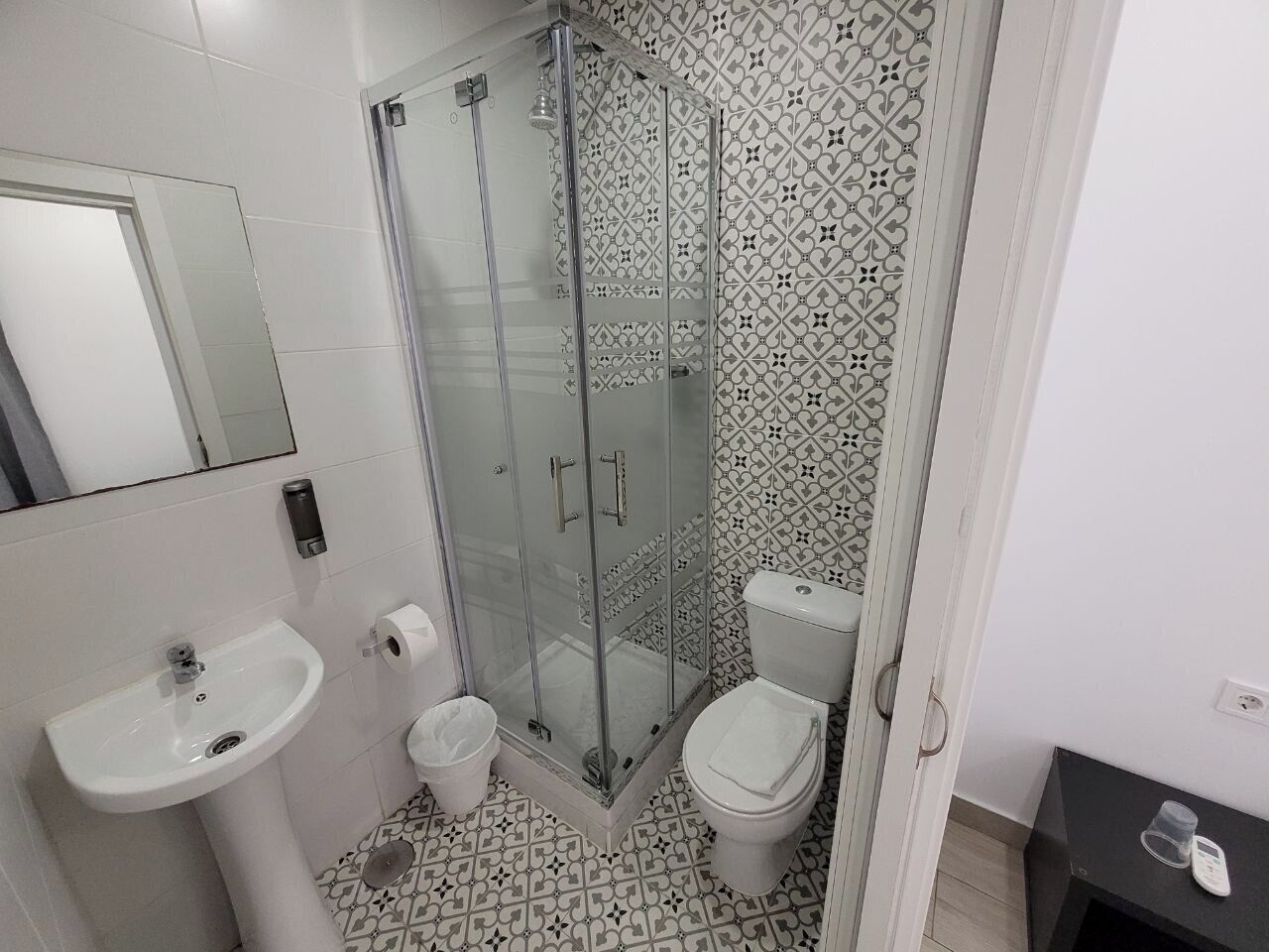 Foto - AYZ Silvela - Auto check-in property