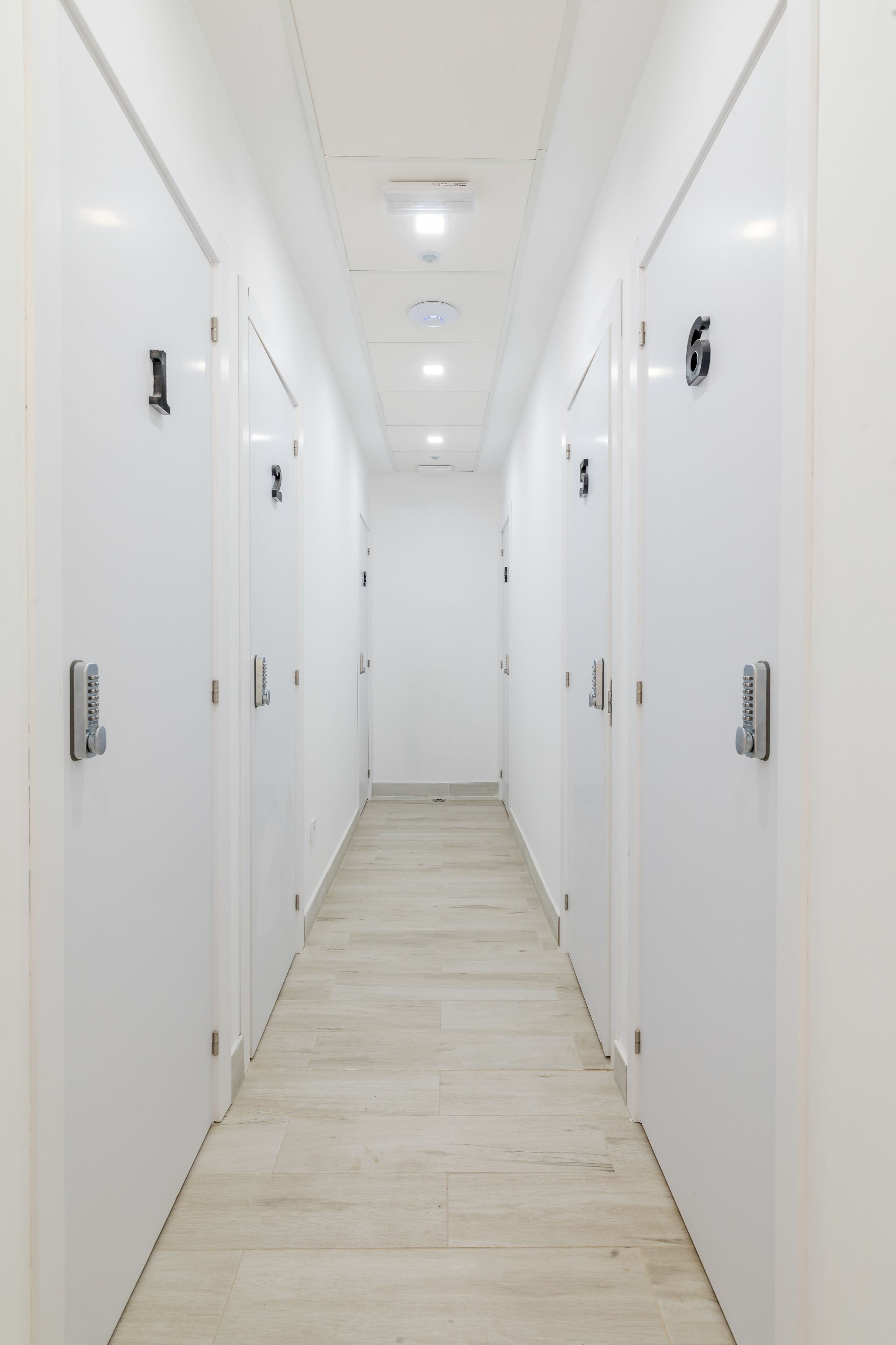 Foto - AYZ Silvela - Auto check-in property