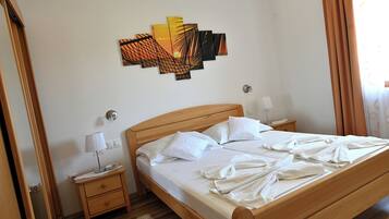 2 camere, ferro/asse da stiro, Wi-Fi, lenzuola