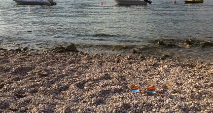 Beppino House on the harbor