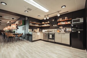 Desayuno buffet incluido todos los días 
