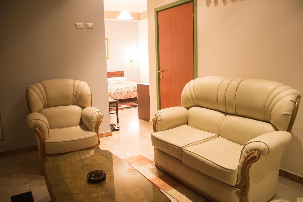 10-cm flat-screen TV with satellite channels, TV