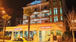 واجهة المنشأة