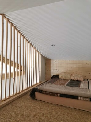 4 عدّة غرف نوم ومكواة/لوح كي وواي فاي مجانًا