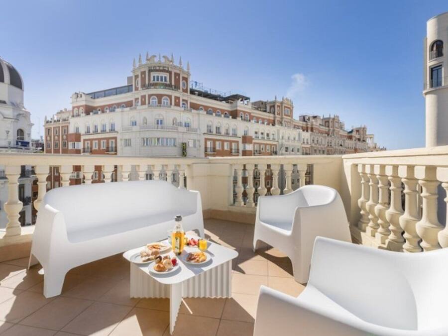 Quarto casal, terraço | Comodidades da propriedade
