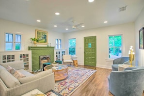 TV