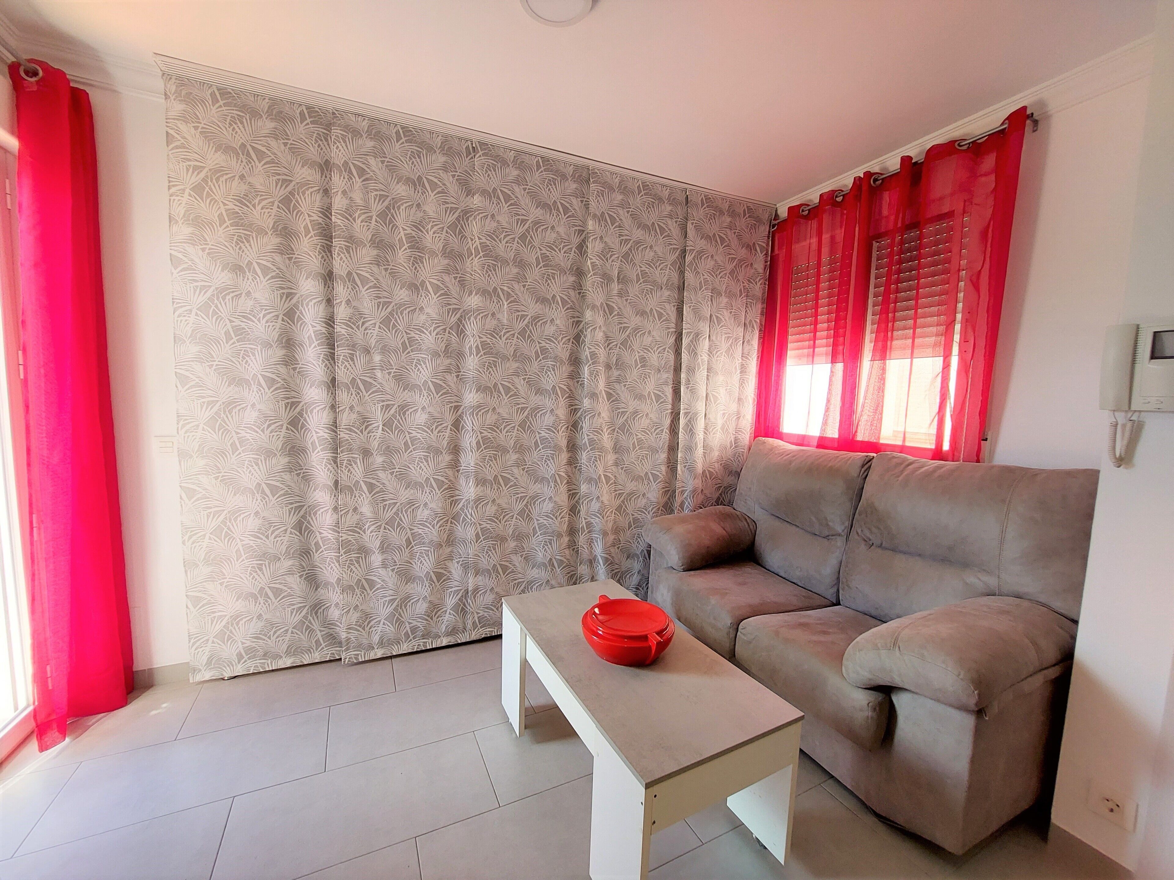 Holiday Studio 'Lola' With Mountain View, Private Terrace, A/c & Wi-fi - Nerja