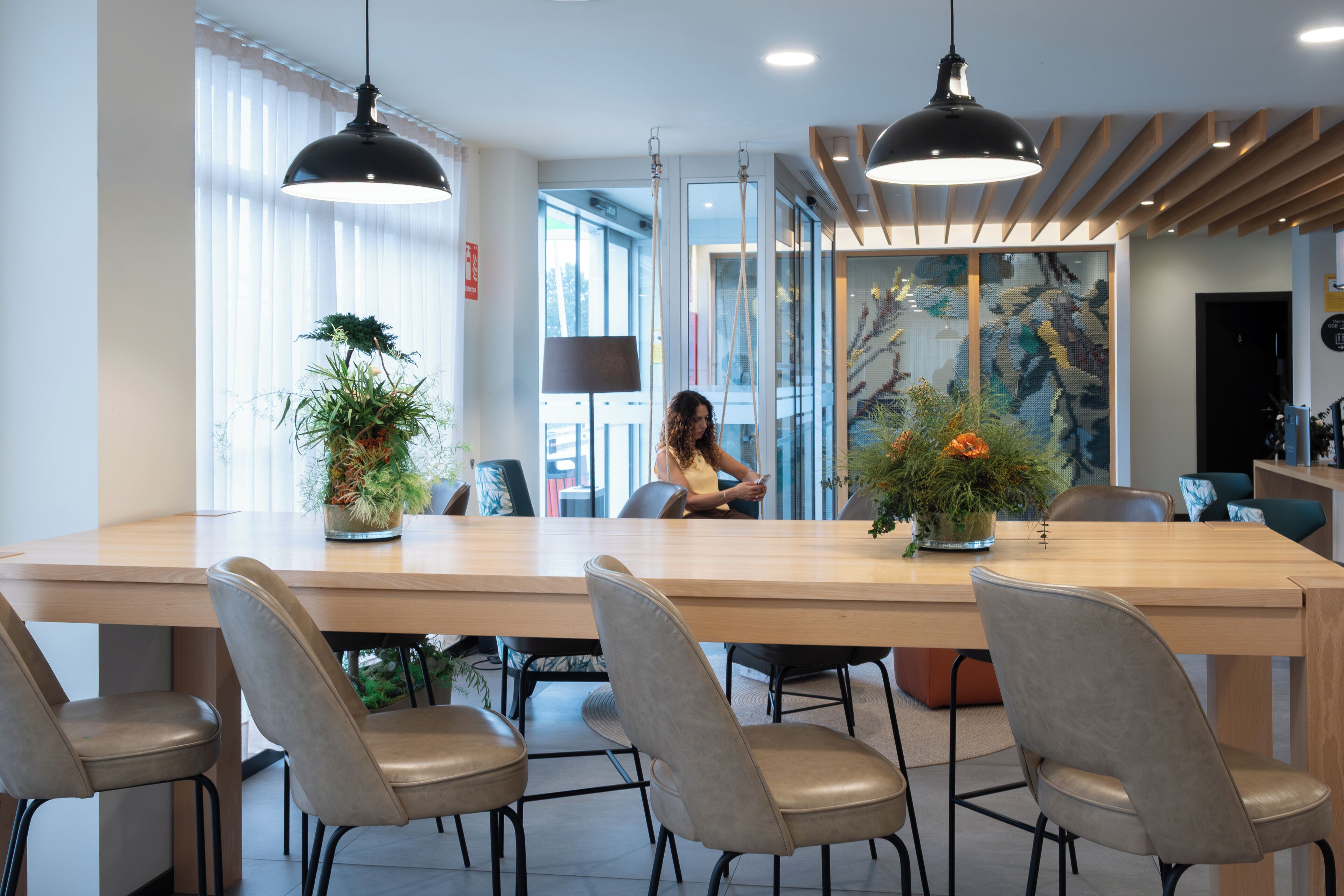 Smart TV de 50 pulgadas con canales digitales, una televisión