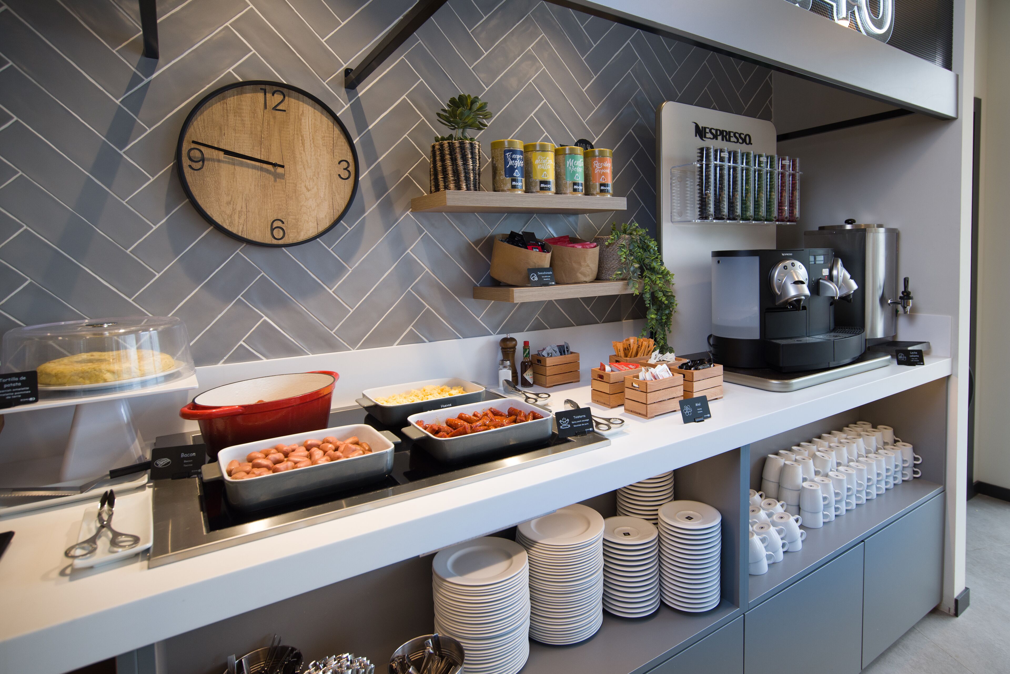 daily buffet breakfast (eur 13 per person)