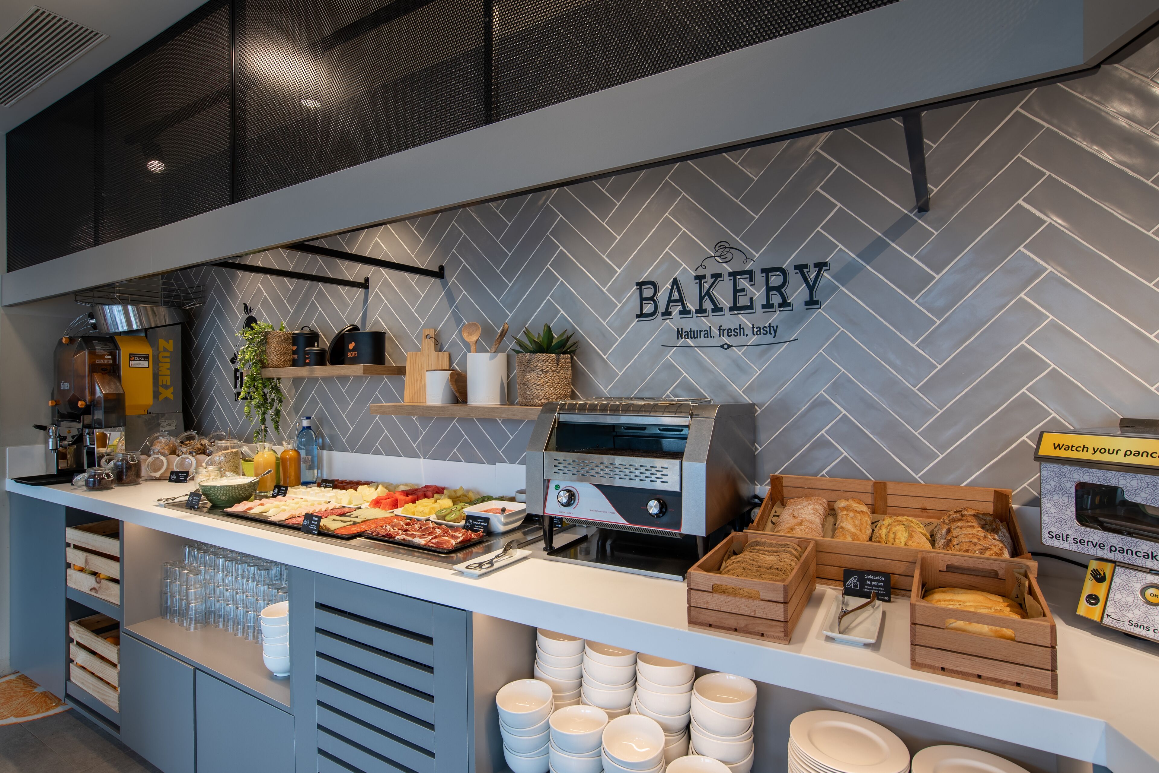 daily buffet breakfast (eur 13 per person)