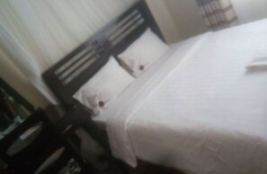 Room - Spoon Zoom Restaraunte (Thika)