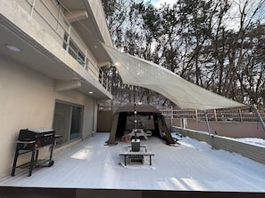 Familiekamer | Luxe beddengoed, donsdekens, pillowtop-bedden, een minibar