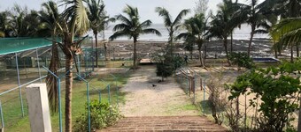 Sea Breeze Beach Resort