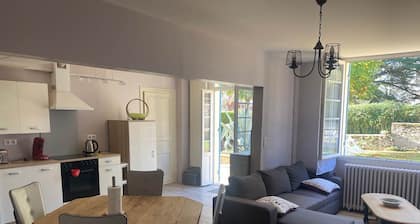 Apartment Gîte les Fleurs