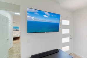 Hus (New Hummingbird Private Pool Cottage ) | Eksteriør