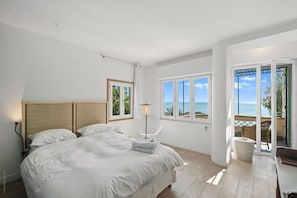 3 bedrooms, desk, iron/ironing board, travel crib - Exclusive-Villa L'Eolienne (Nice)
