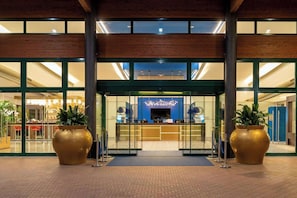 Lobby - Doubletree BY Hilton Milan Malpensa (SOLBIATE OLONA)