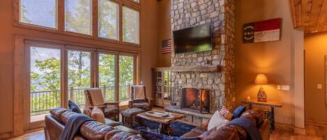 TV, fireplace, ping pong