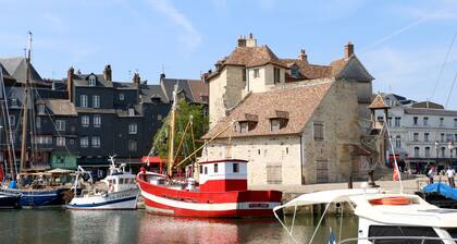 Cottage Große TERRASSE, KOMFORT, Landschaft in der Nähe von HONFLEUR und STRAND