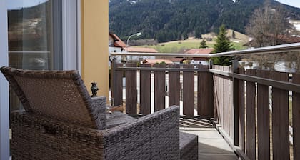 Bergwiesglück - mit Bergblick
