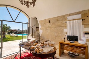 بوفيه إفطا ر