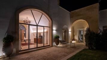 Entrada de la propiedad