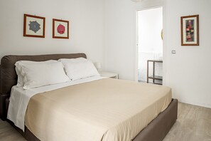 2 habitaciones, wifi gratis y ropa de cama 