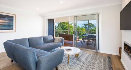 Beachcomber @ Currarong - Pet Friendly - 5 Mins Walk to Currarong Rockpools