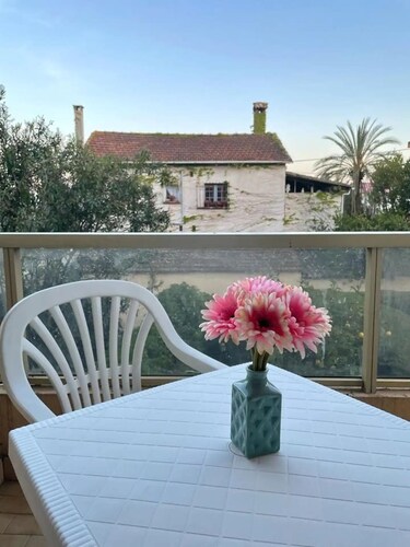 Charming apartment 2 minutes from the beach