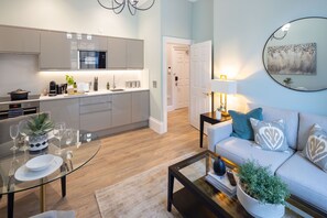 Living area - Redmayne House (Bristol)