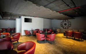 Bar (in der Unterkunft)