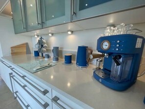 Interior - Relax at the Blue Spa House in the Highlands (Inverness)