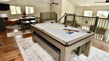 Kabin, 2 kamar tidur | Ruang permainan