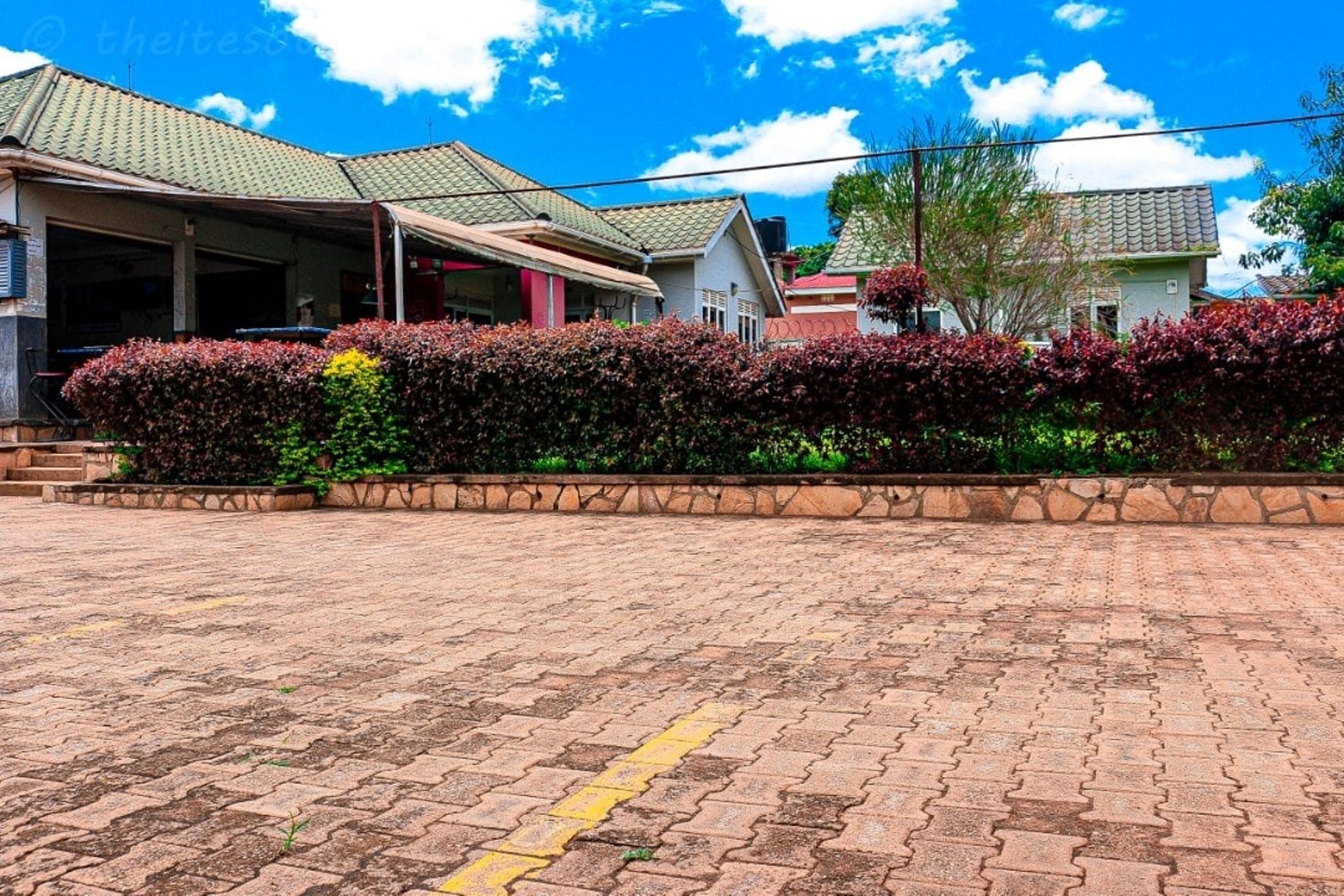 Ubetjent parkering (inkludert)