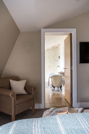 Habitación Prestigio, vista al mar | Ropa de cama hipoalergénica y caja de seguridad en la habitación 