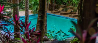 SIERRA LIMÓN - JATE CABIN