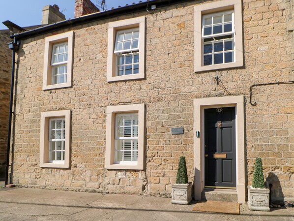 Cottage | Front of property