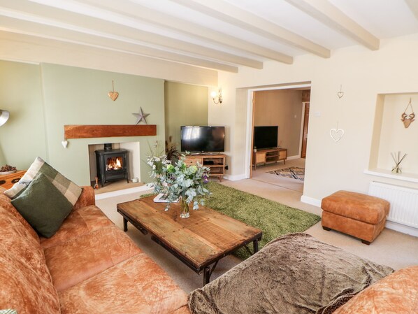 Cottage | Interior