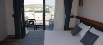 AURORA SIĞACIK HOTEL