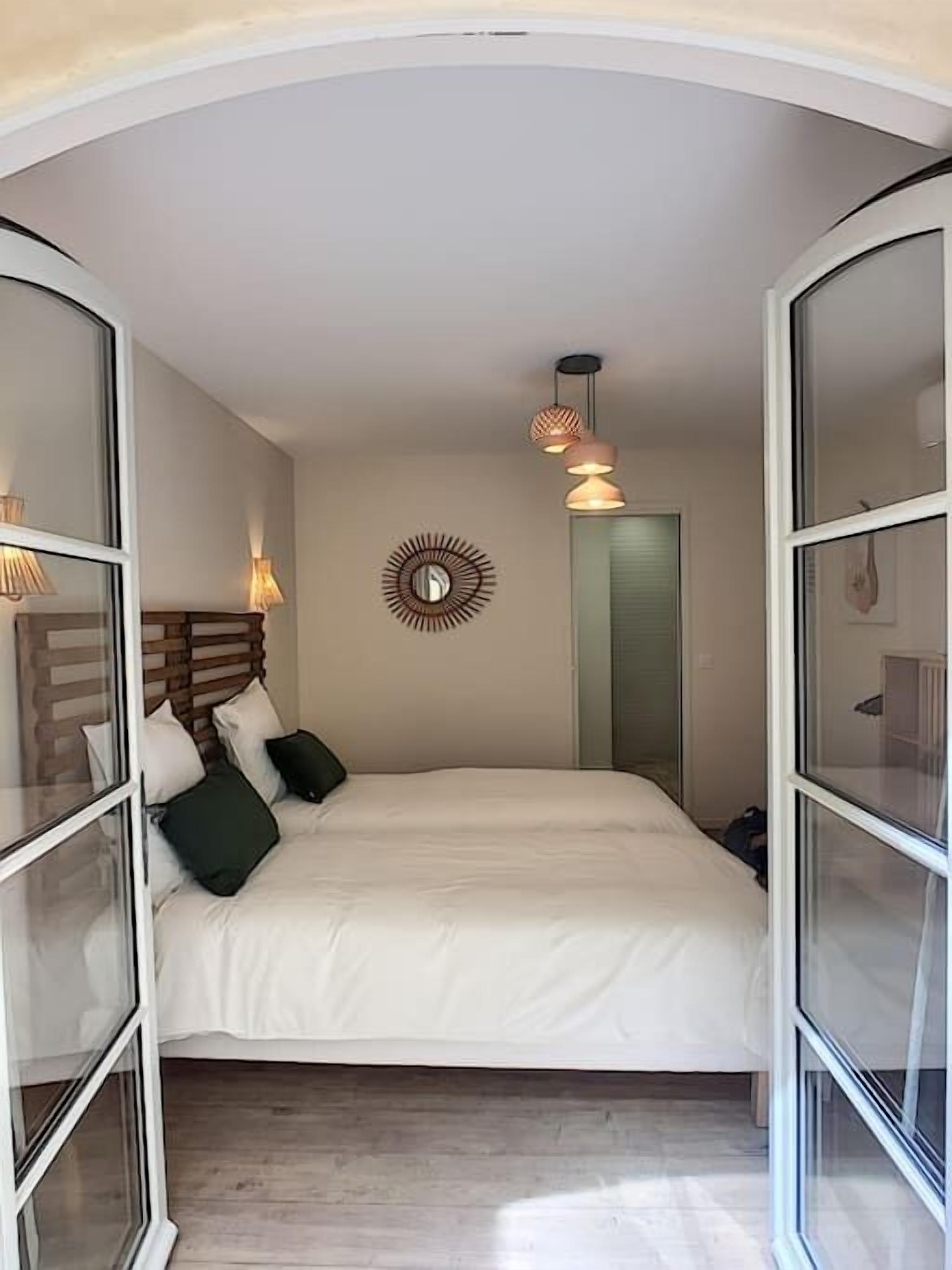 4 bedrooms, iron/ironing board, travel crib, WiFi