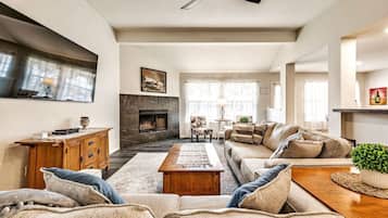 Smart TV, fireplace, offices