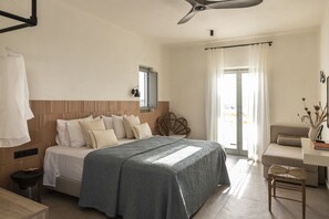 Soundproofing, free WiFi, bed sheets - Nysis Koufonisia (Naxos)