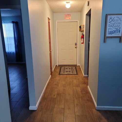 Nice 2 Bedroom Great for Contractors