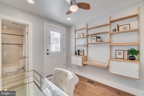 Combined shower/bathtub, hair dryer, towels, soap