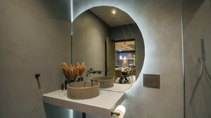 Interior - Midnight | The Heim Residences (Manchester)