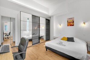 1 chambre, fer et planche à repasser, Wi-Fi gratuit, draps fournis