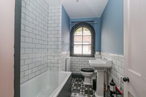 Cottage | Bathroom | Shower - Cliffe Cottage (Lewes)